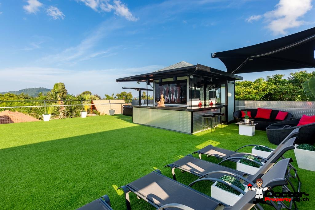Modern Luxury 7 Bedroom House with Hotel License - Sai Yuan, Rawai Beach - Phuket South - for sale