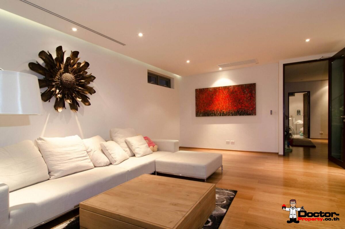 Remarkable 6 Bedrooms Luxury Sea View Pool Villa - Rawai Beach - Phuket - for sale