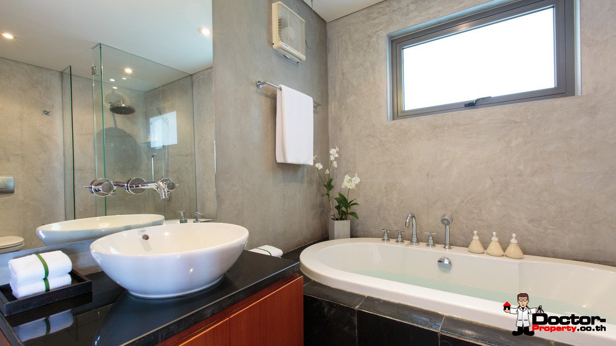 Sea View 5 Bedroom Luxury Villa Benyasiri – Kamala – Phuket – for sale