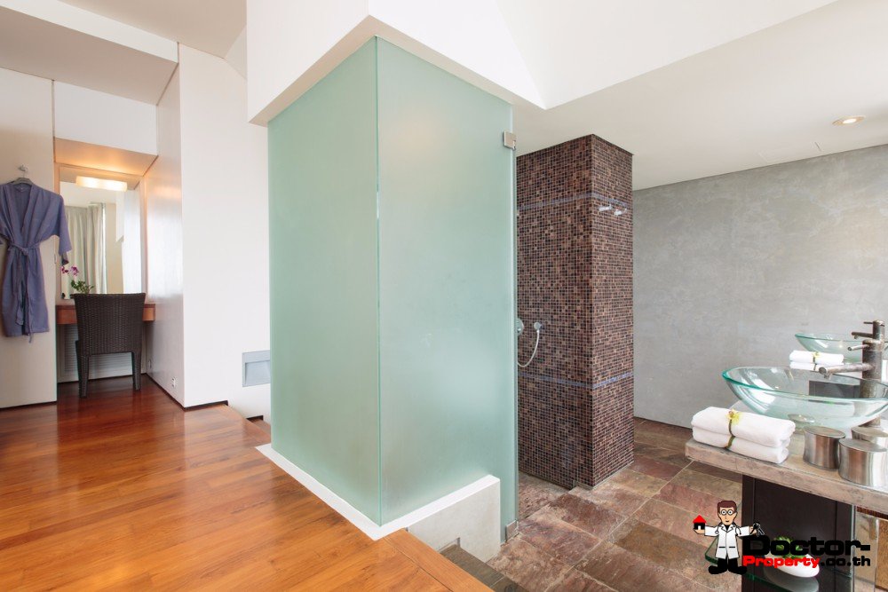 Stunning 5 Bedroom Oceanfront Hale Malia Villa – Kamala Beach – Phuket West – for sale