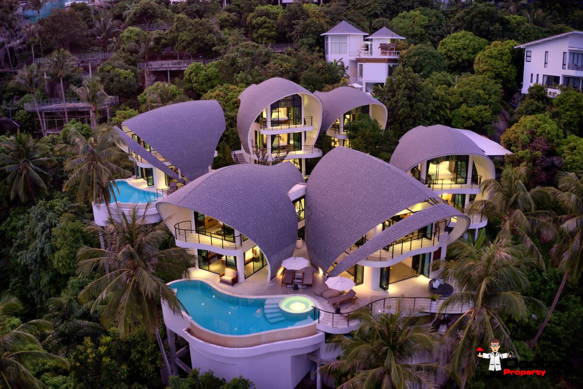 Luxury Villa Complex with 9 Bedrooms and Seaview – Chaweng Noi, Koh Samui – For Sale