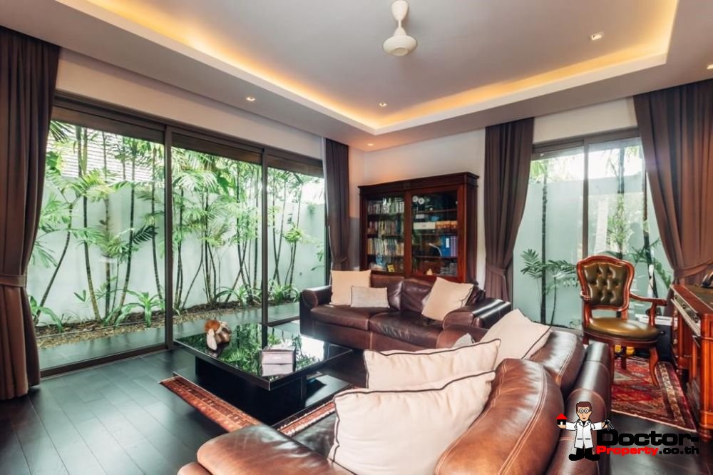 5 Bedroom Pool Anchan Villa - Cherng Talay - Bang Tao Beach - Phuket West - for sale