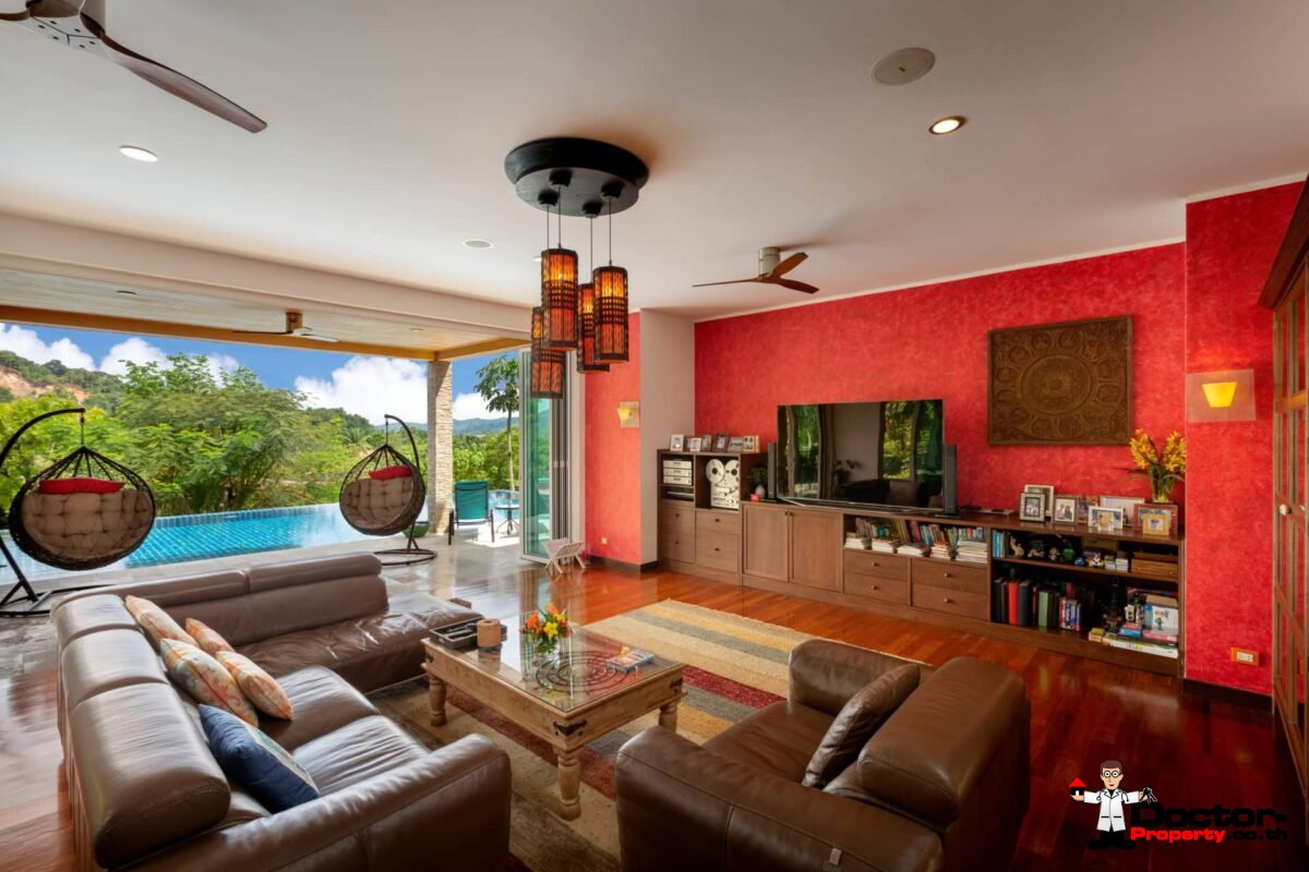 9 Bedroom Pool Villa - Overlooking Palm Golf Course - Mu Ban - Phuket Central - for sale