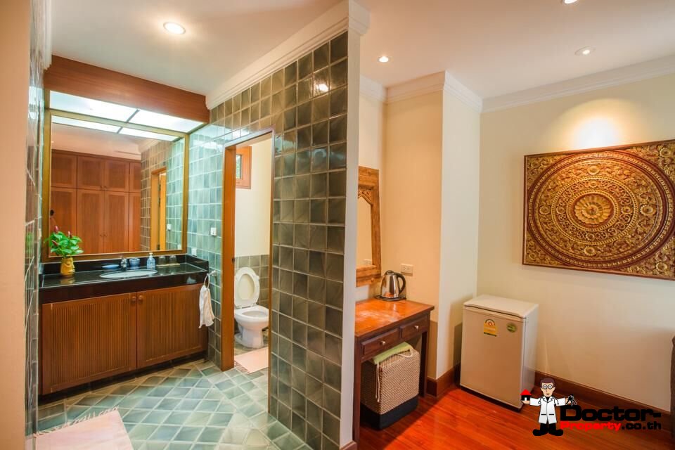 Fantastic 6 Bedroom Villa - Lakewood Hills - Layan Beach - Phuket West - for sale