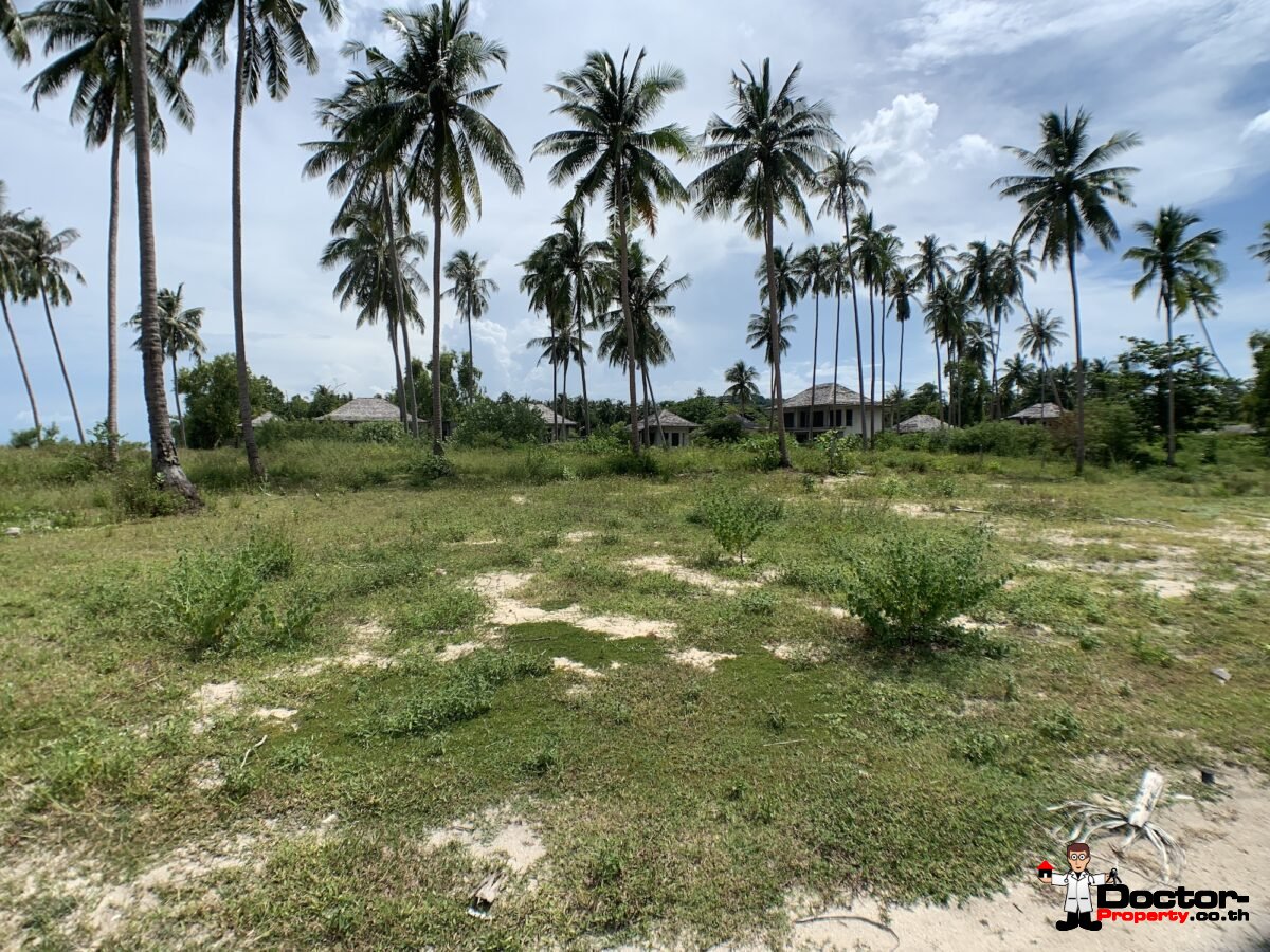 Great Beachfront Land in Hua Thanon, Koh Samui - For Sale