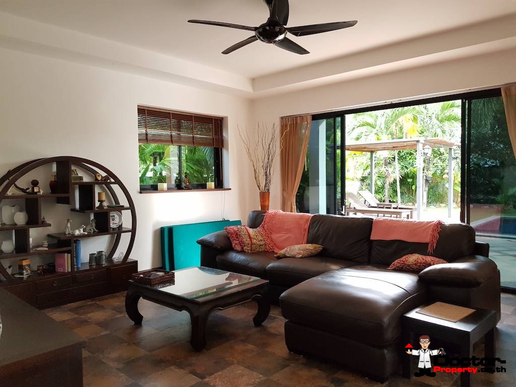 4 Bedroom Pool Villa – Thong Krut – Koh Samui – For Sale