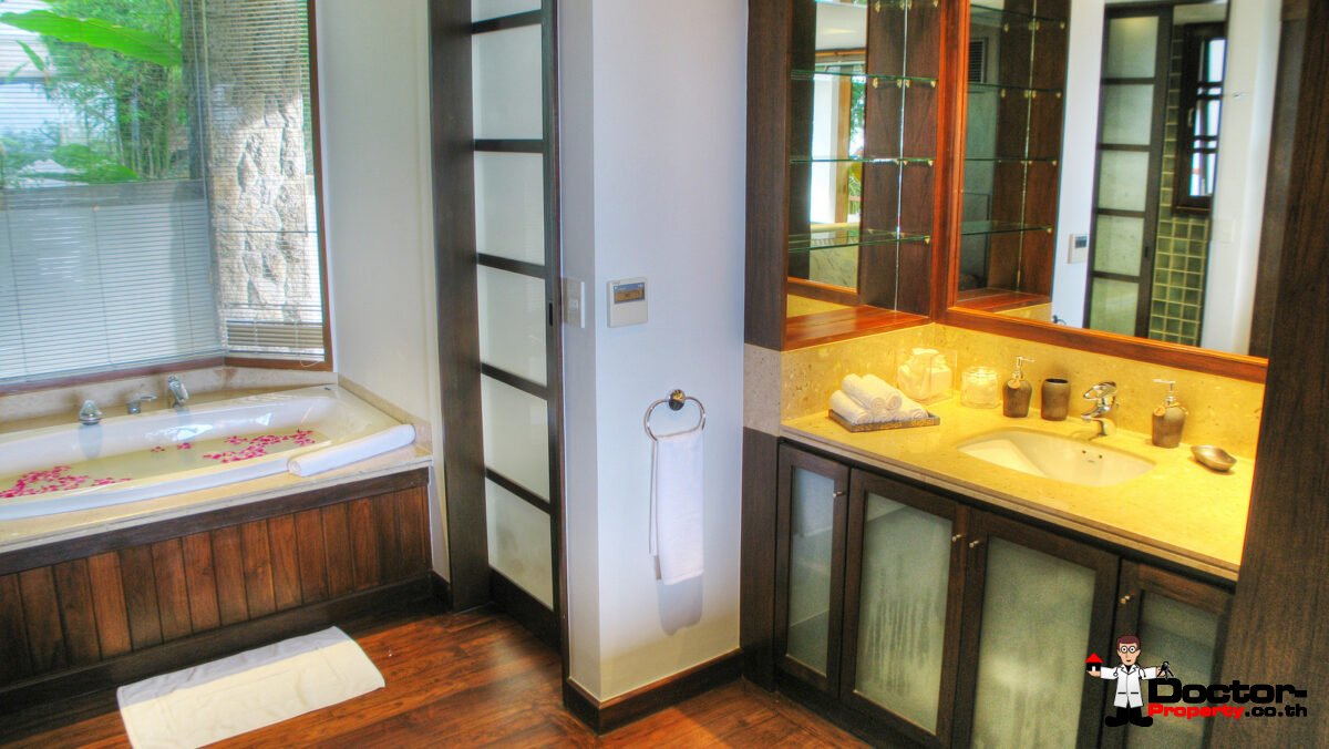 Luxury 6 Bedroom Sea View Villa - Rak Tawan - Surin Beach - Phuket West - for sale