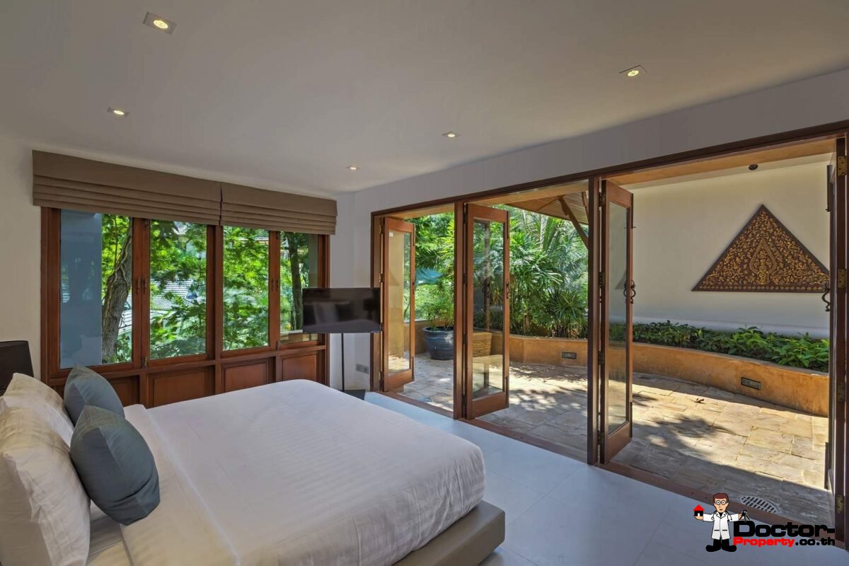 Luxury 8 Bedroom Oceanfront Villa - Kata Beach - Phuket South - for sale