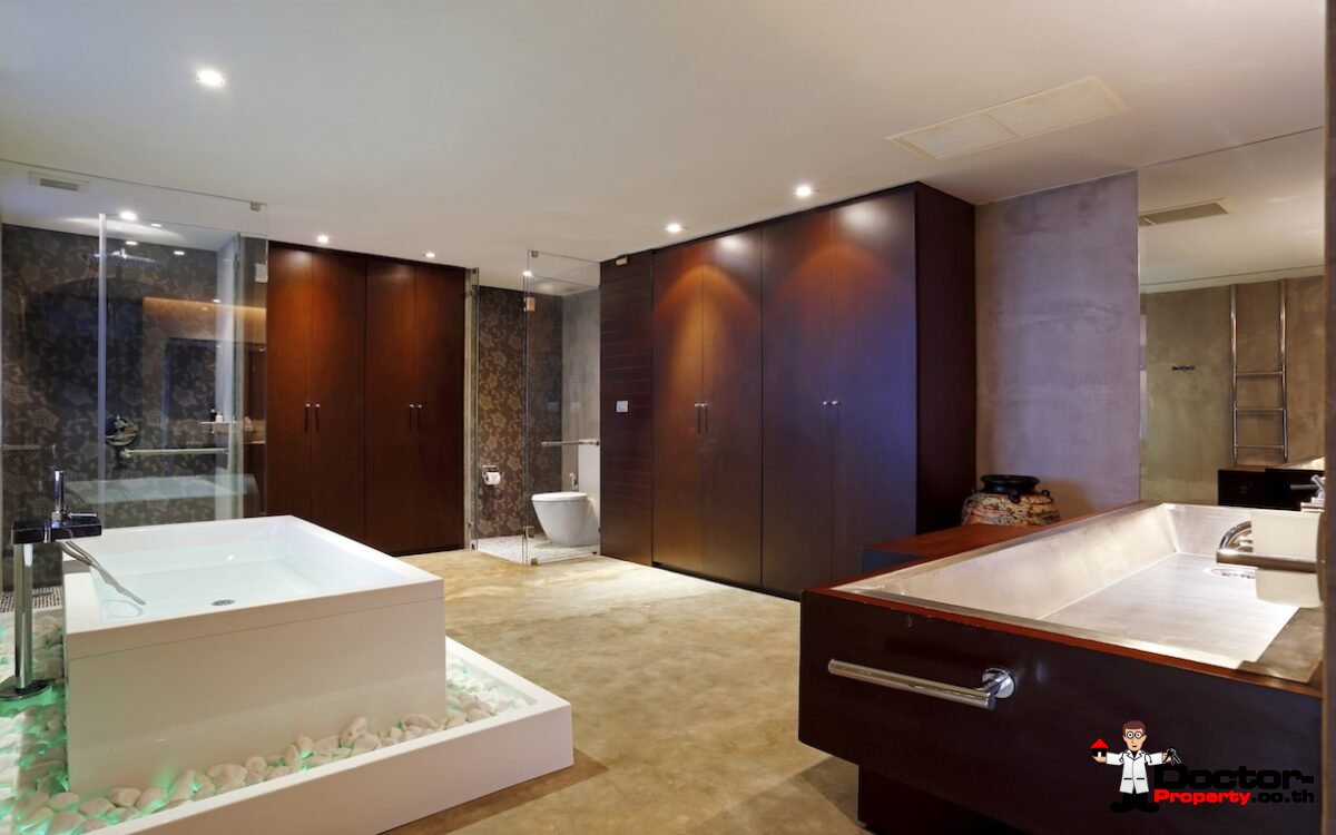 Sea View 6 Bedroom Villa Hollywood - Cape Panwa - Phuket South - for sale