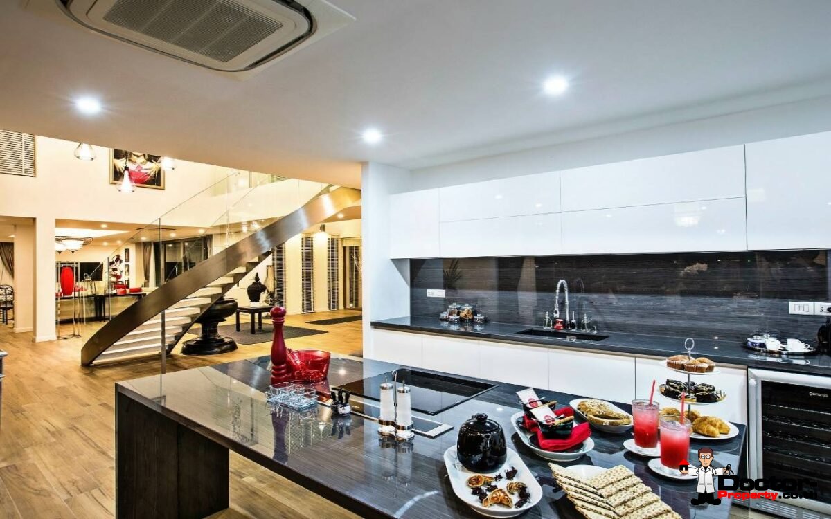 Fantastic Sea View Villa - 6 Bedroom - Cape Amarin Estate – Kamala Beach – Phuket West – For Sale