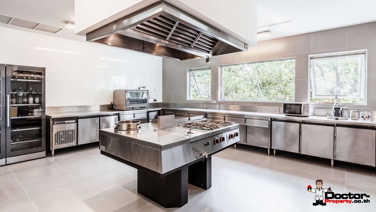 Stunning 4 Bedroom Sea View Villa - Mayavee - Waterfall Bay - Kamala Beach - Phuket West - for sale