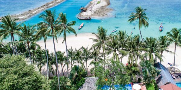 Fantastic 4 Bedroom Beachfront Villa - Laem Sor - Koh Samui - for sale