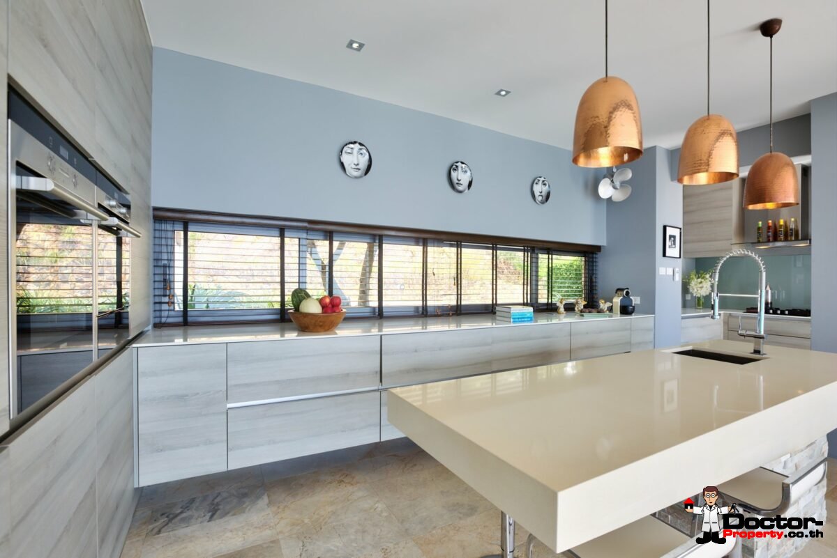 Modern 4 Bed Villa with Stunning Views in Private Estate – Choeng Mon, Koh Samui – For Sale