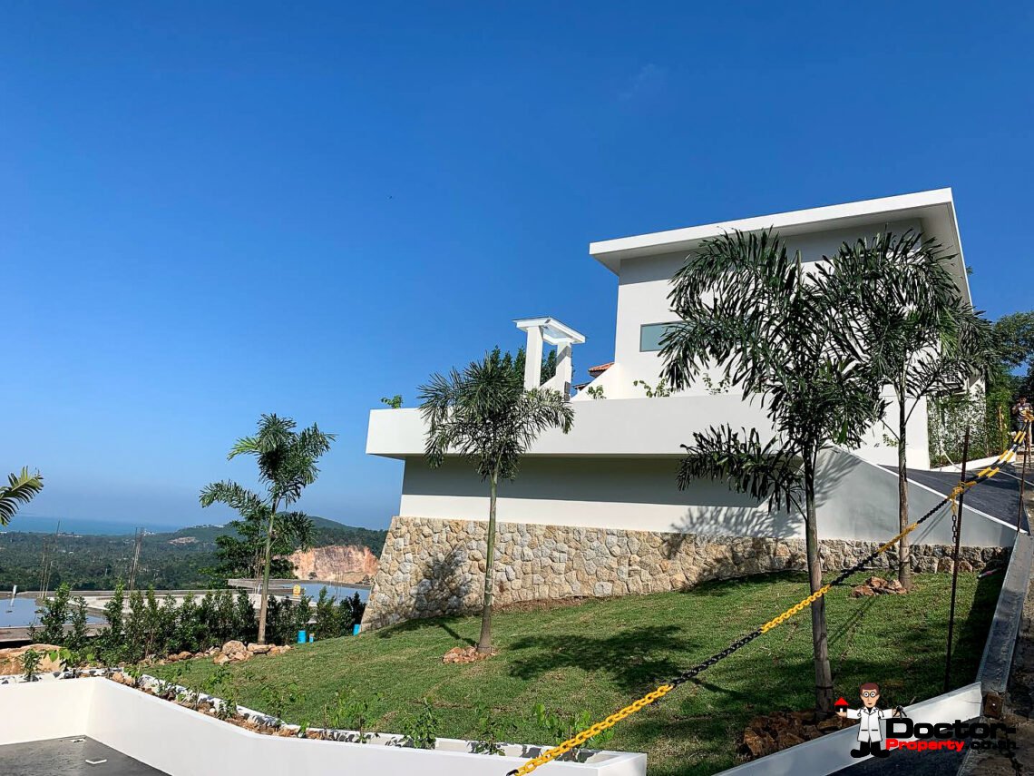 New 4 Bedroom Hillside Villa with Sea View in Chaweng, Koh Samui – For Sale
