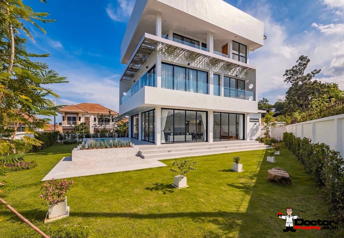 Newly Built 3 Bed Modern Sea view Villa – Chaweng, Koh Samui – For Sale