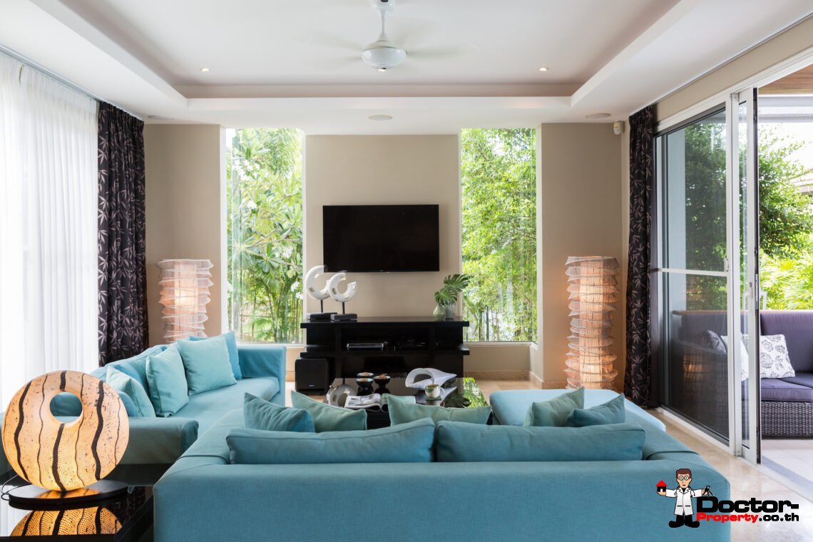 3 Bedroom Pool Villa with Spectacular View in Choeng Mon, Koh Samui – For Sale