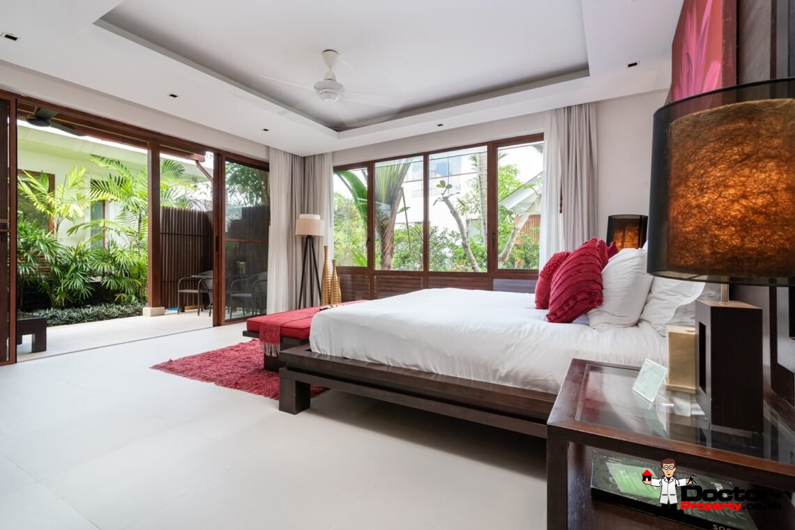 Luxurious 5 Bedroom Beachfront Residence on Ban Tai Beach, Koh Samui – For Sale