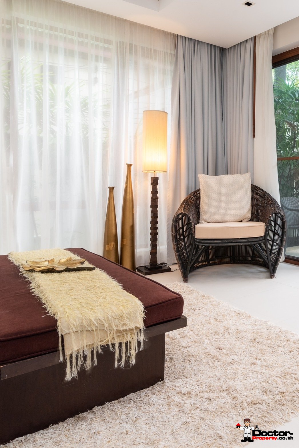 Luxurious 5 Bedroom Beachfront Residence on Ban Tai Beach, Koh Samui – For Sale