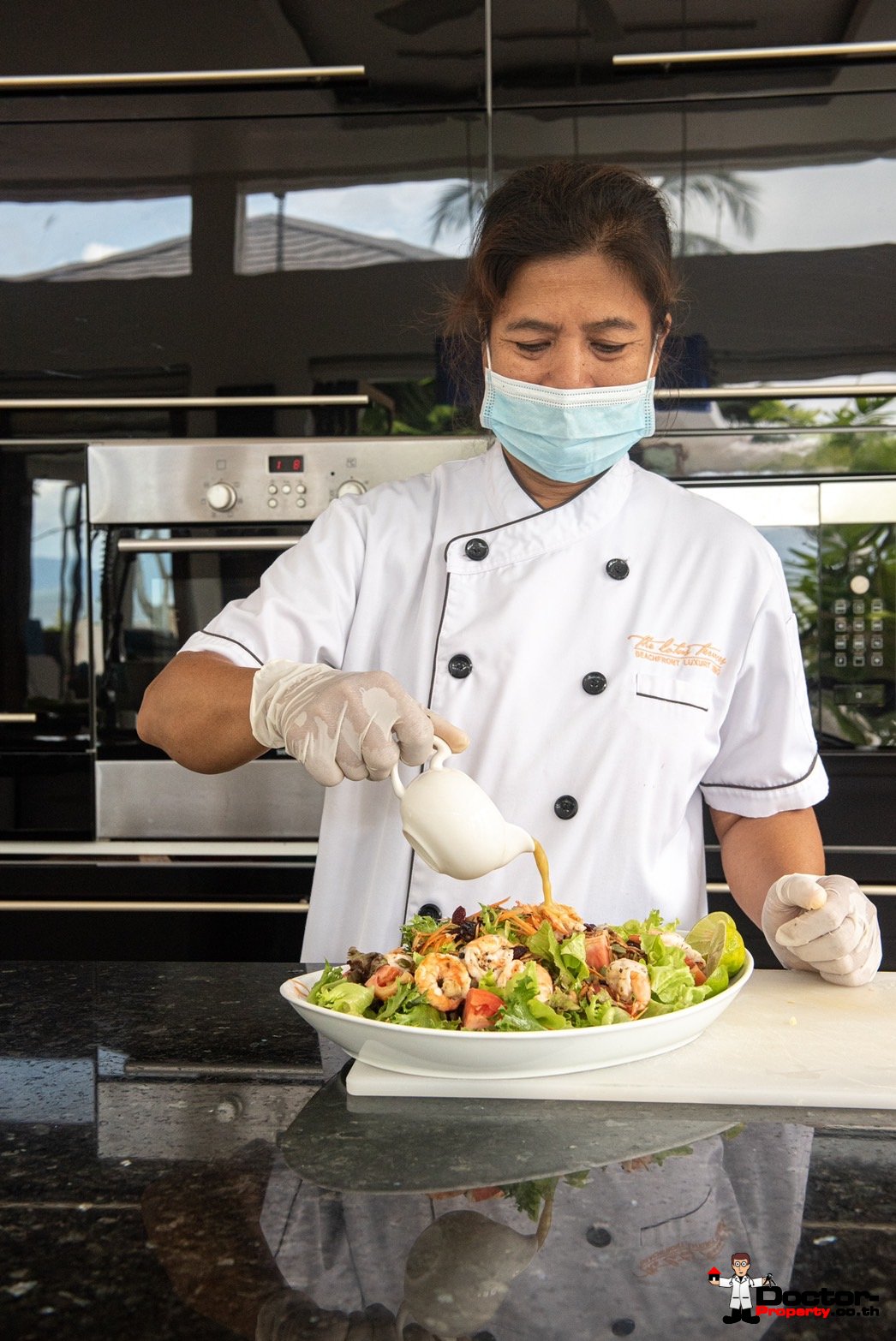 Luxurious 5 Bedroom Beachfront Residence on Ban Tai Beach, Koh Samui – For Sale