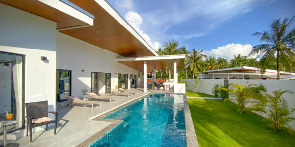 New 3 Bedroom Pool Villas near Beach – Laem Sor, Koh Samui – For Sale