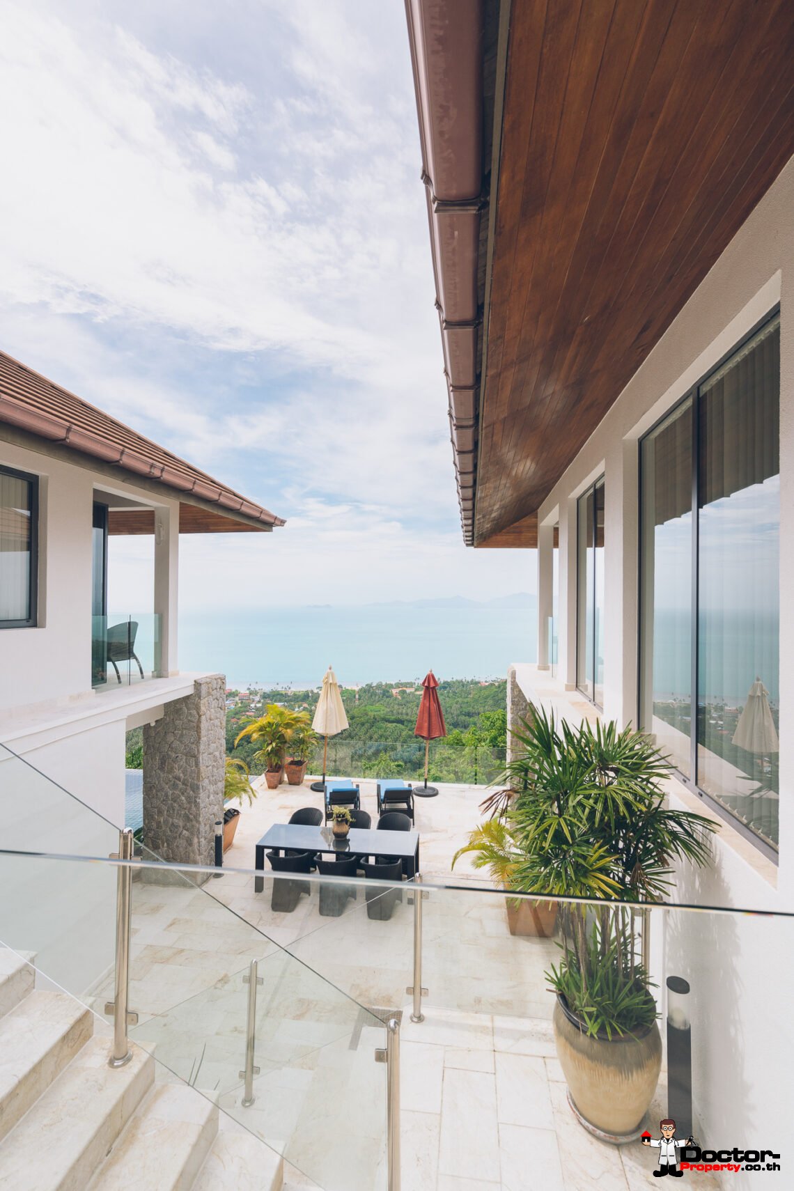 Magnificent 6 Bedroom Residence in Bang Por, Koh Samui – For Sale