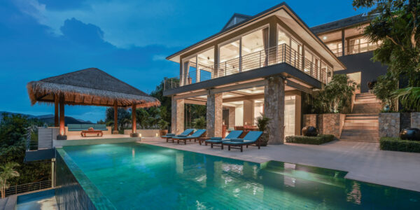 Luxurious 7 Bedroom Villa in Chaweng Hill, Koh Samui – For Sale