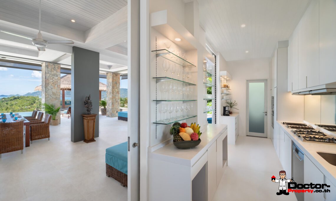 Luxurious 7 Bedroom Villa in Chaweng Hill, Koh Samui – For Sale