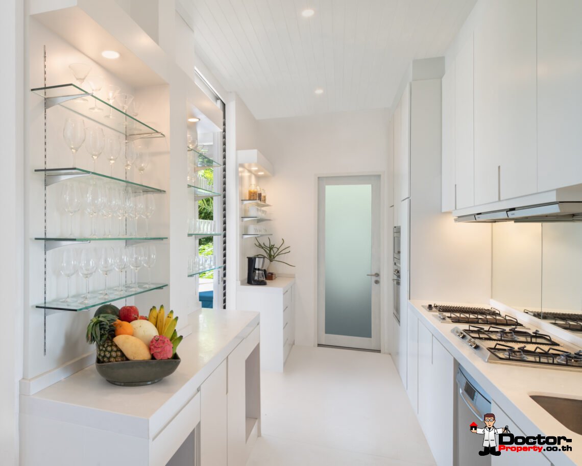 Luxurious 7 Bedroom Villa in Chaweng Hill, Koh Samui – For Sale