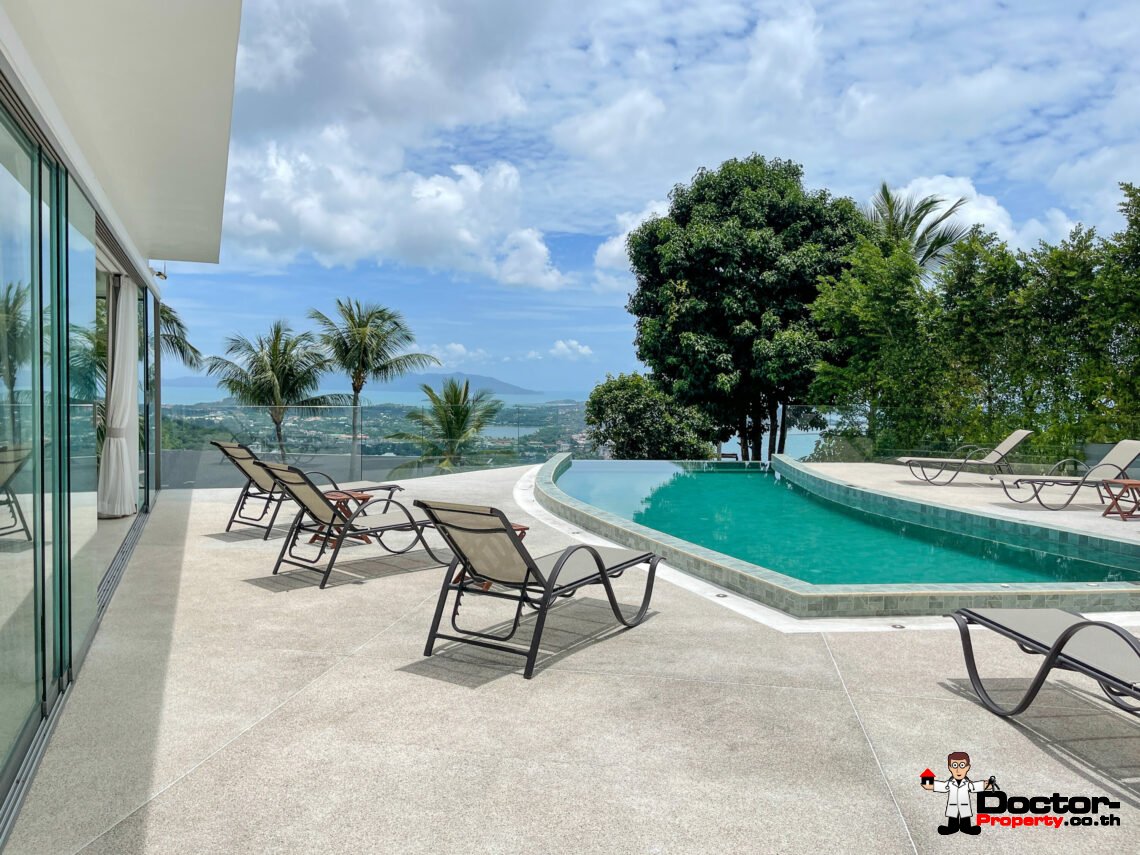 Spacious 5 Bedroom Pool Villa in Chaweng Noi, Koh Samui – For Sale