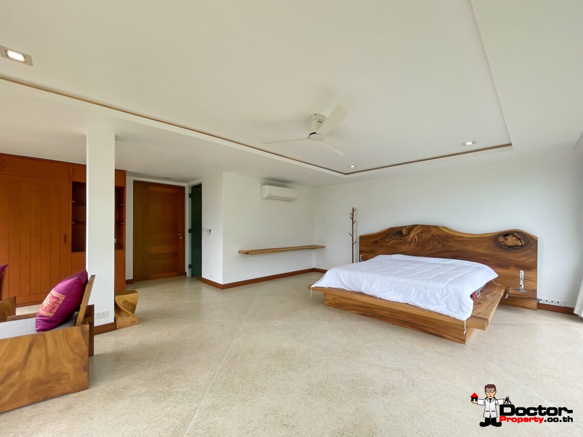 Spacious 5 Bedroom Pool Villa in Chaweng Noi, Koh Samui – For Sale