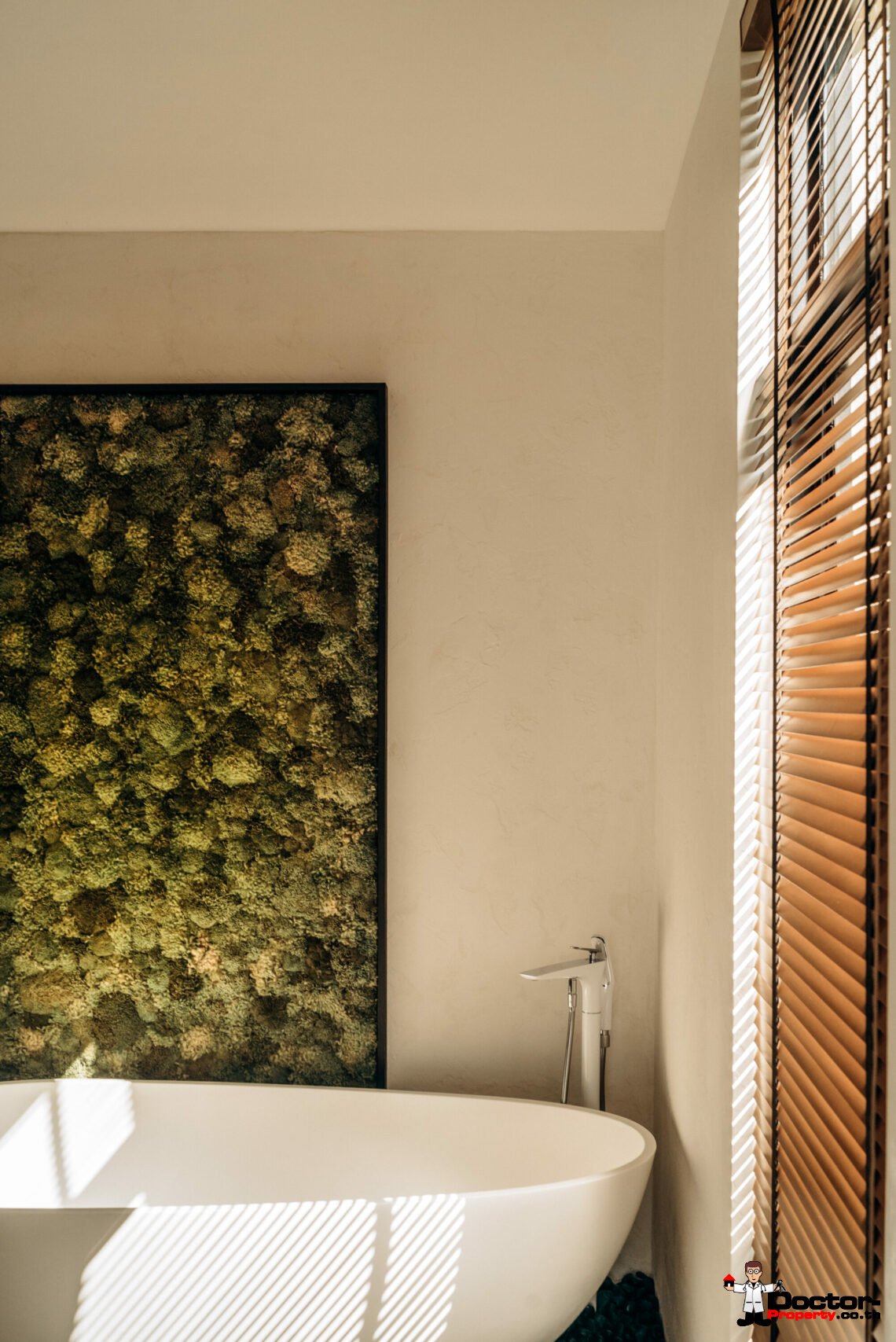 New 3 Bedroom Pool Villa with Seaview – Chaweng Noi, Samui – For Sale