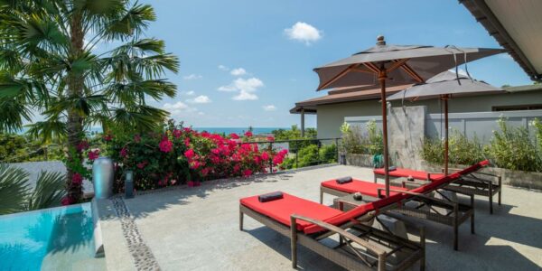 Privat Pool Villa with 3 Bedrooms – Lamai -Koh Samui – for sale