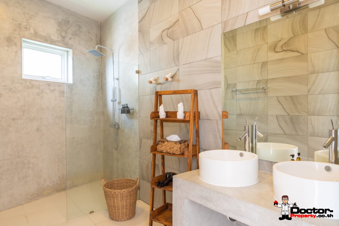 5 Bedroom Seaview Villa Chaweng, Koh Samui – For Sale
