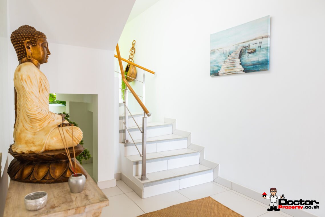 5 Bedroom Seaview Villa Chaweng, Koh Samui – For Sale