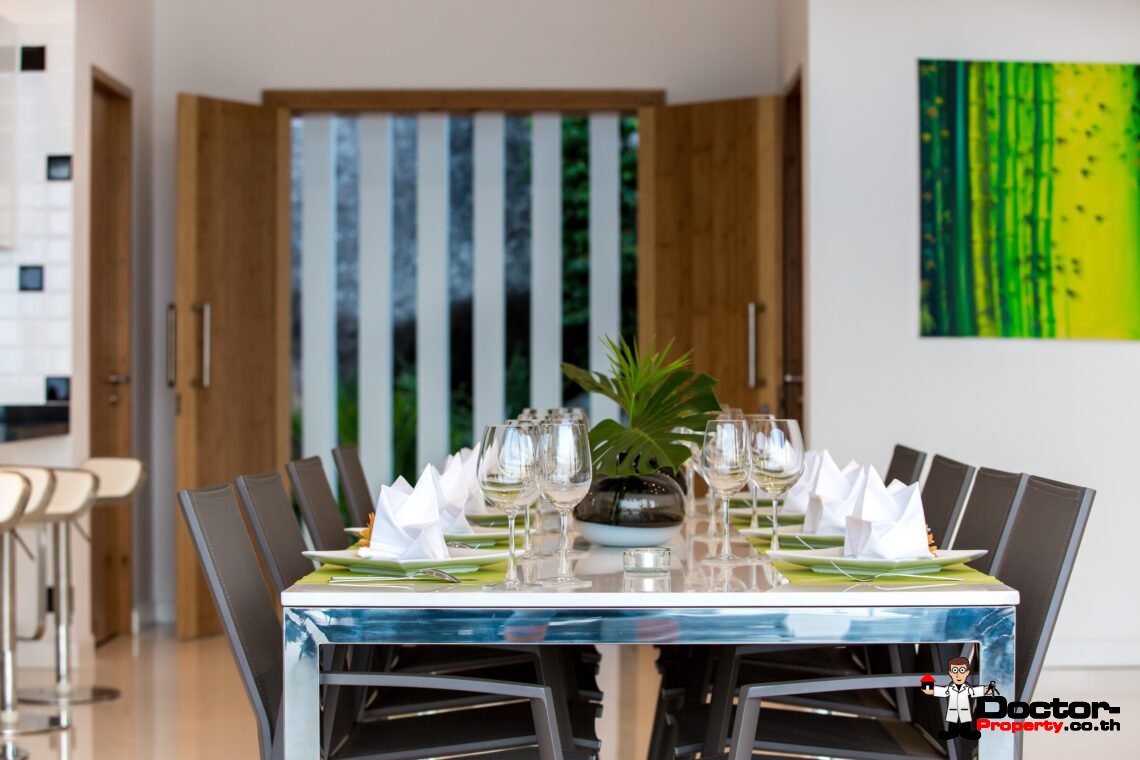 Magnificent 4 Bedroom Seaview Villa in Chaweng Noi, Koh Samui – For Sale