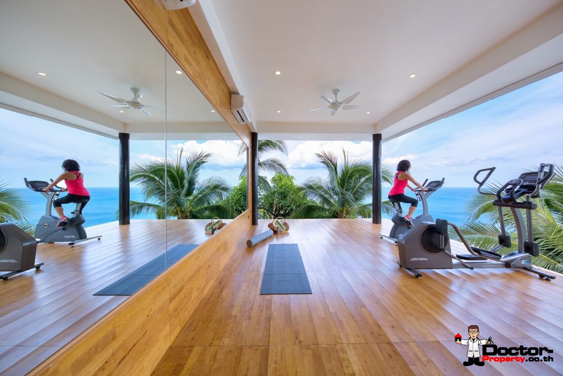 Magnificent 4 Bedroom Seaview Villa in Chaweng Noi, Koh Samui – For Sale