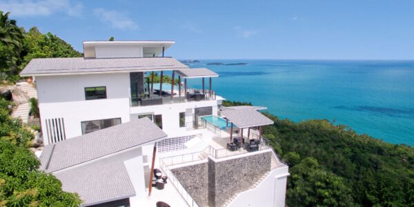 Magnificent 4 Bedroom Seaview Villa in Chaweng Noi, Koh Samui – For Sale