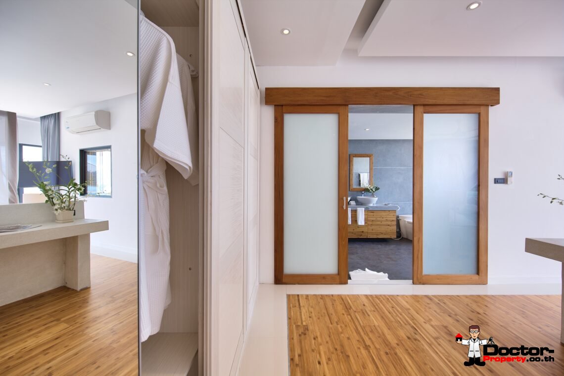 Magnificent 4 Bedroom Seaview Villa in Chaweng Noi, Koh Samui – For Sale