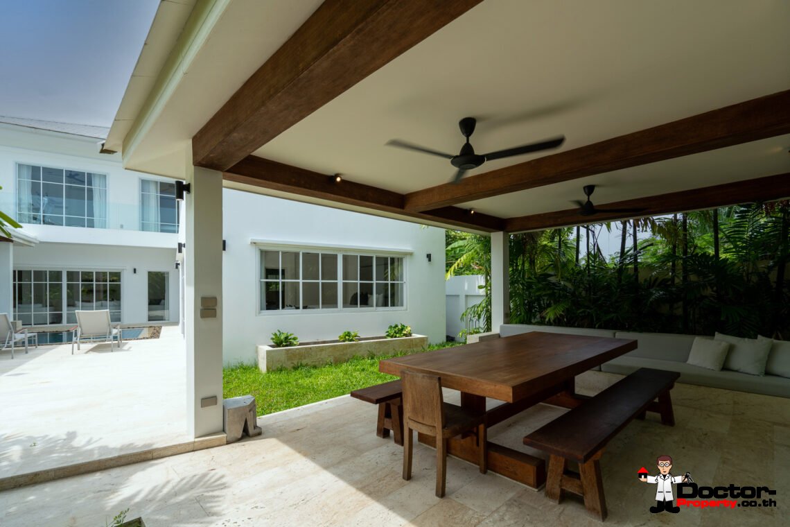 Elegant 6 Bedroom Pool Villa in Lamai, Koh Samui – For Sale