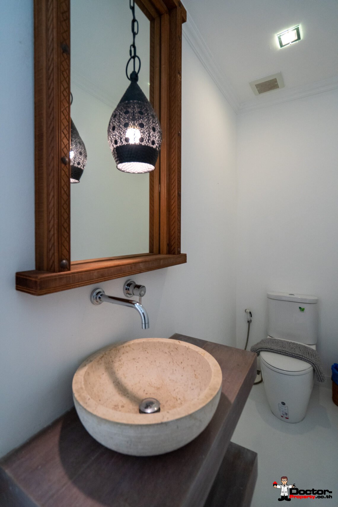 Elegant 6 Bedroom Pool Villa in Lamai, Koh Samui – For Sale