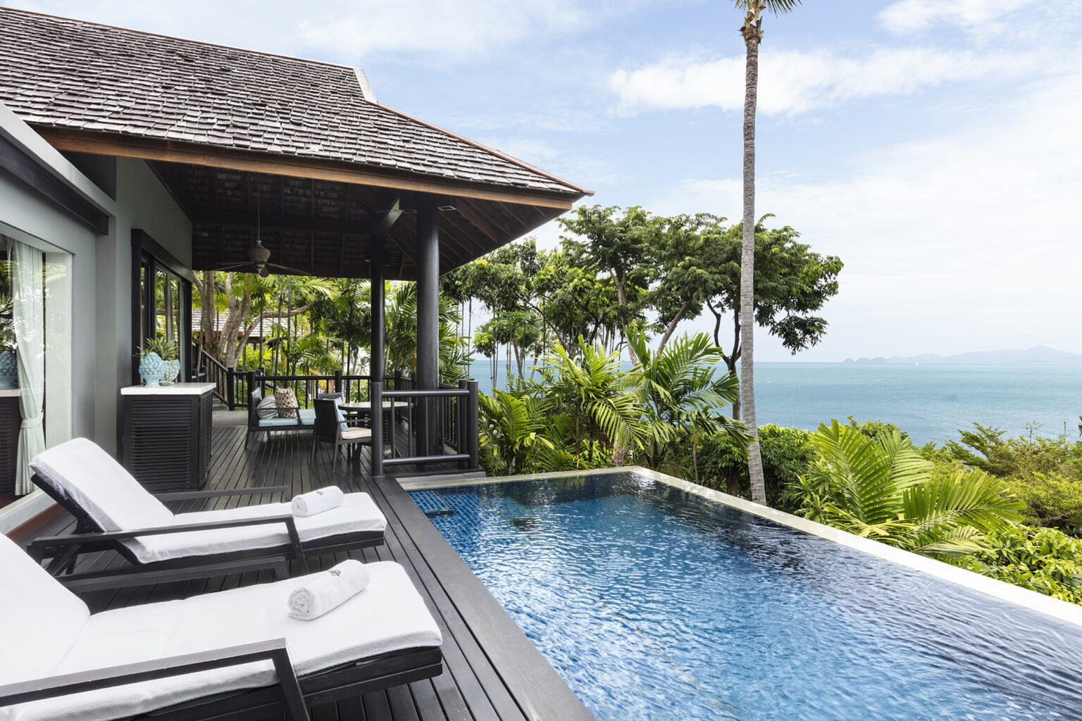 Luxury 3 Bedroom Thai Villa in Exclusive Estate in Koh Samui Doctor