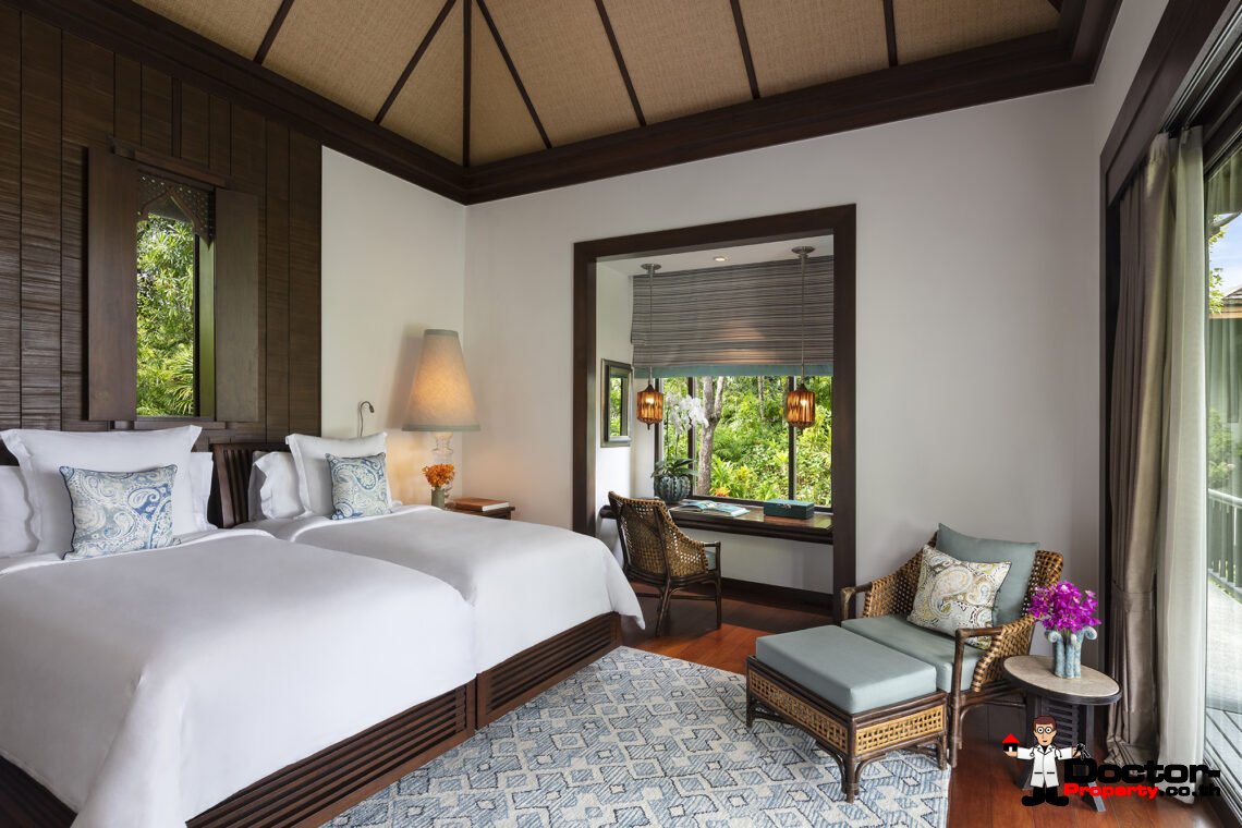 Luxury 3 Bedroom Thai Villa in Exclusive Estate in Koh Samui