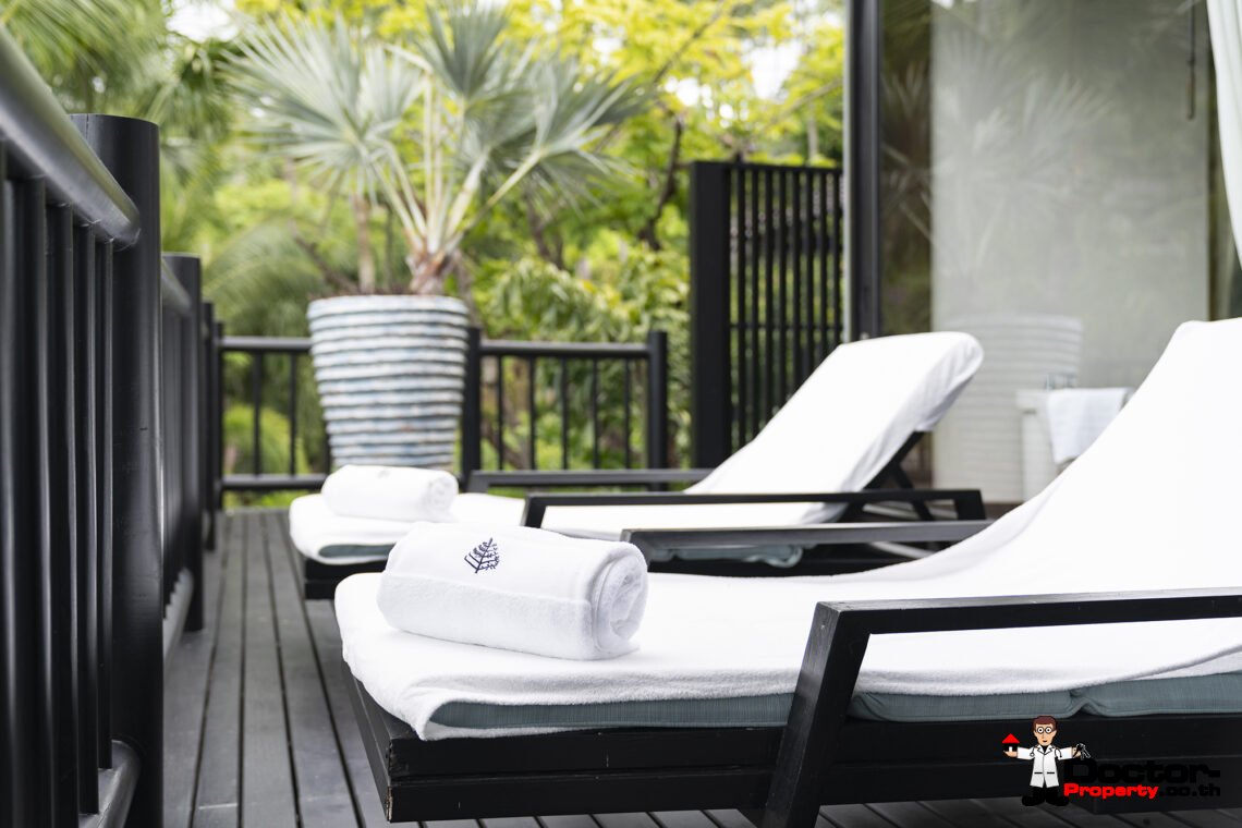 Luxury 3 Bedroom Thai Villa in Exclusive Estate in Koh Samui
