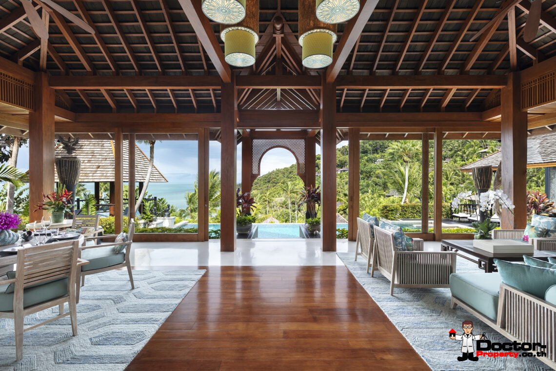 Luxury 3 Bedroom Thai Villa in Exclusive Estate in Koh Samui