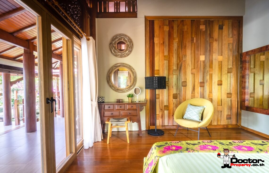 Fantastic 4 Bedroom Beachfront Villa – Thong Krut – Koh Samui – for sale