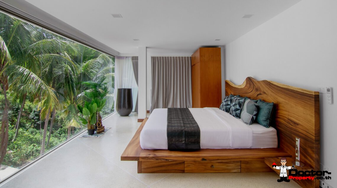 Spacious 5 Bedroom Pool Villa in Chaweng Noi, Koh Samui – For Sale
