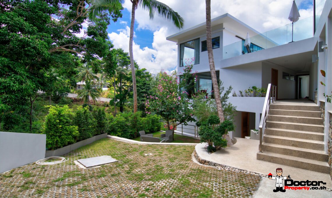 Spacious 5 Bedroom Pool Villa in Chaweng Noi, Koh Samui – For Sale