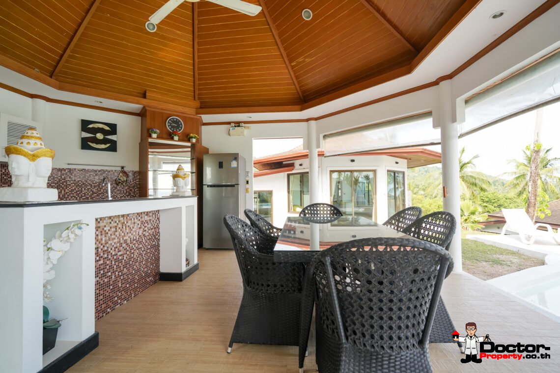 5 Bedroom Villa – Bang Rak – Koh Samui – for sale