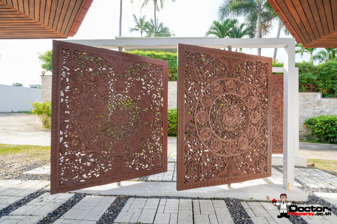 5 Bedroom Villa – Bang Rak – Koh Samui – for sale