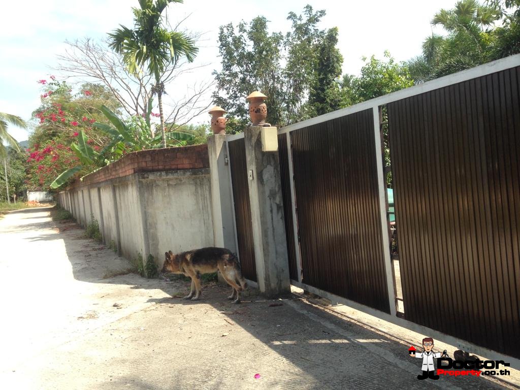 1 House – 2 Bungalows – 5 Bedrooms – Lipa Noi – Koh Samui – For Sale